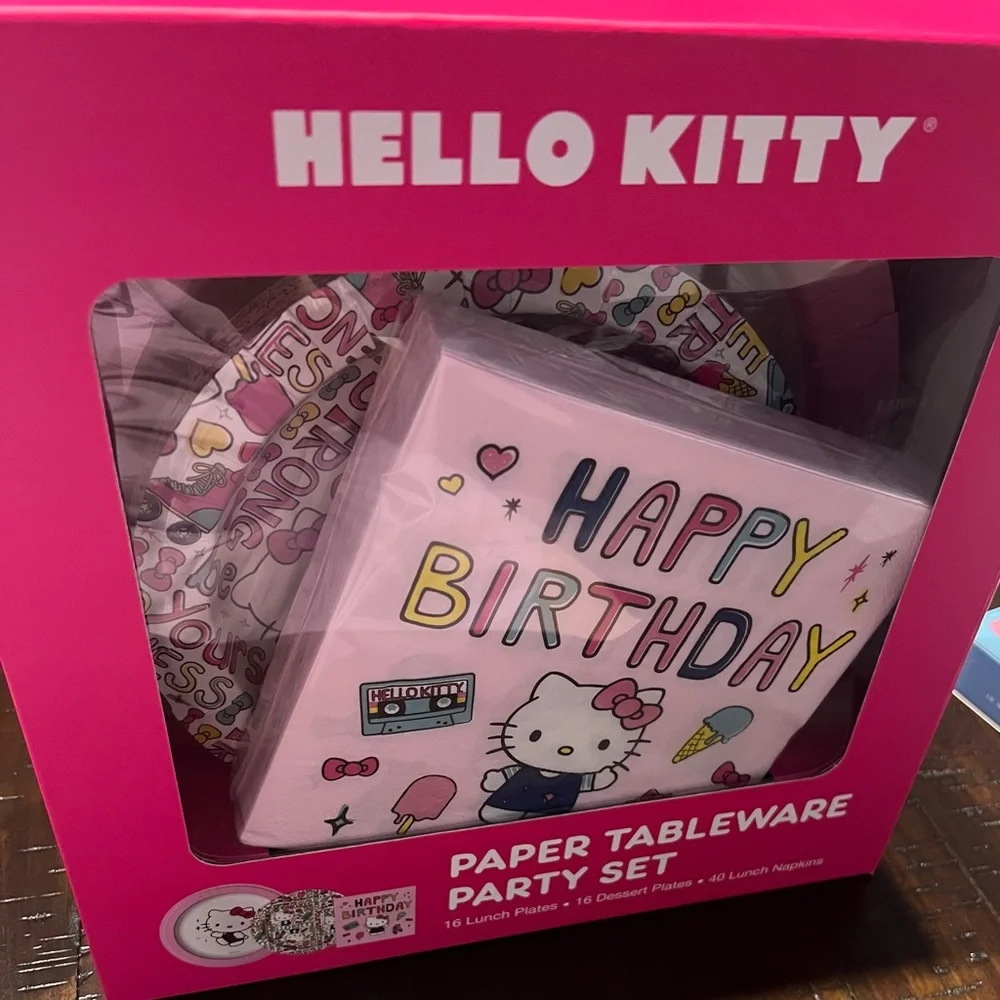 Hello Kitty Happy Birthday Paper Party Tableware Set